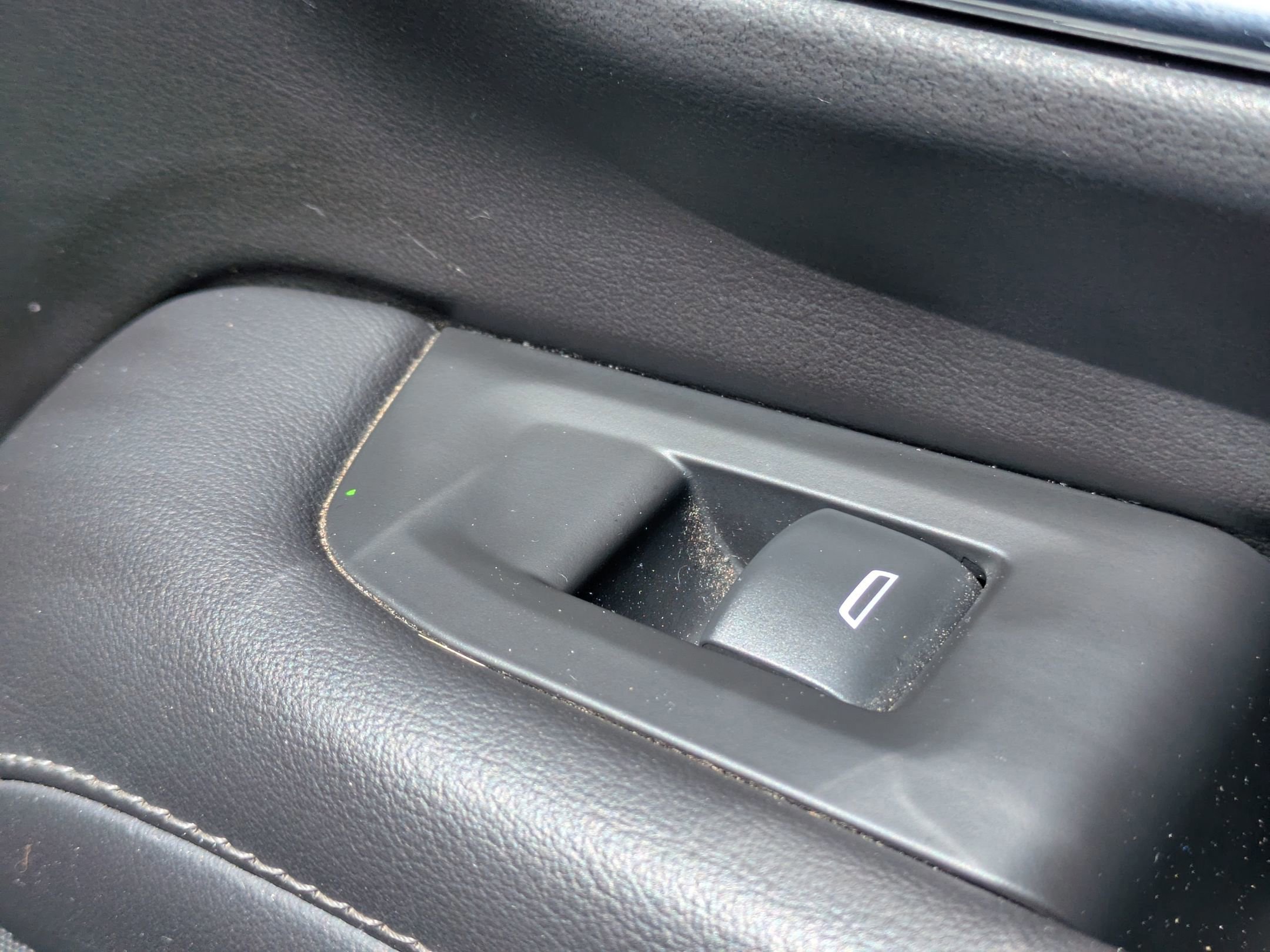 Used 2021 Chevrolet Tahoe LT image 36