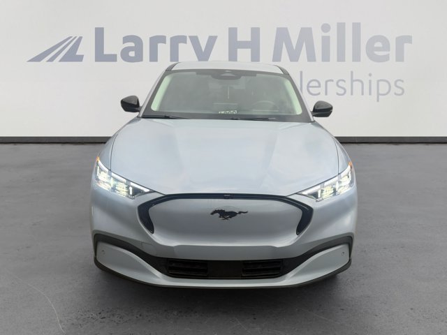 Certified 2025 Ford Mustang Mach-E Premium AWD/4WD image 8