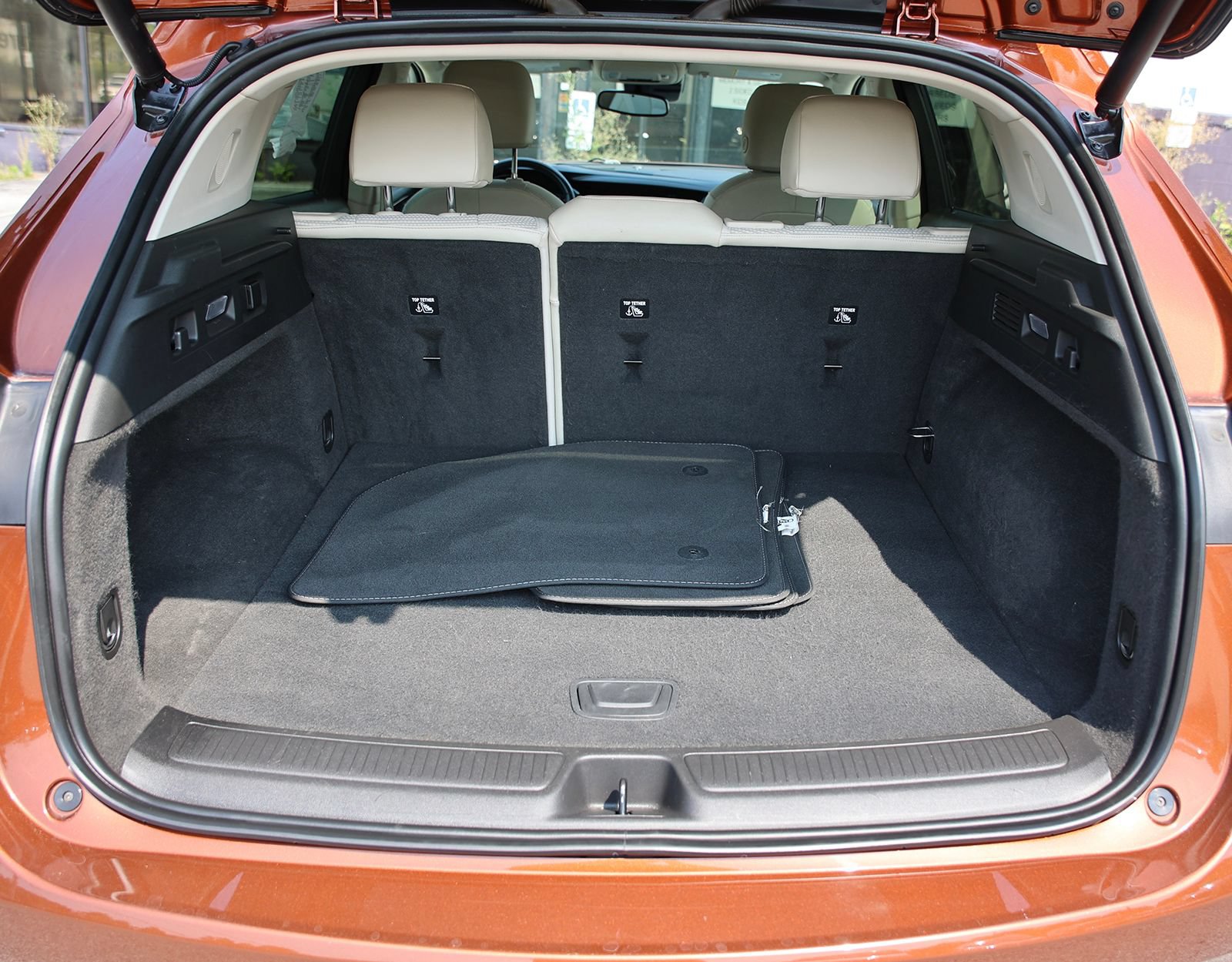 Used 2022 Buick Envision Preferred AWD/4WD image 12