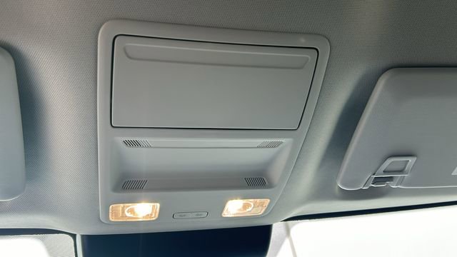 Certified 2025 Ford Maverick XLT w/ Black Appearance Package image 23