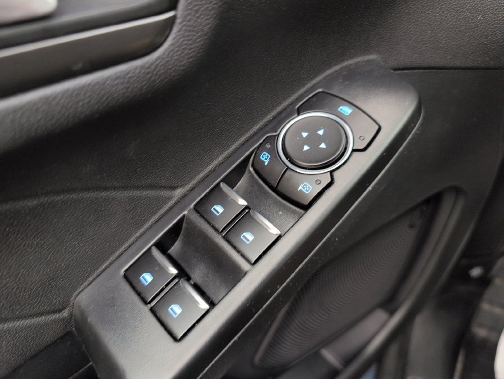 Certified 2023 Ford Escape SE FWD image 33
