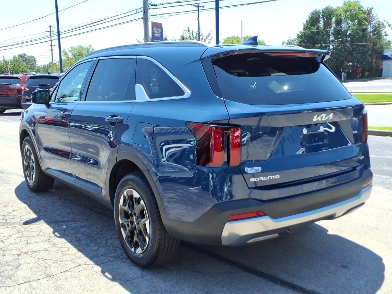 Used 2026 Kia Sorento S w/ S Panoramic Sunroof Package AWD/4WD image 5