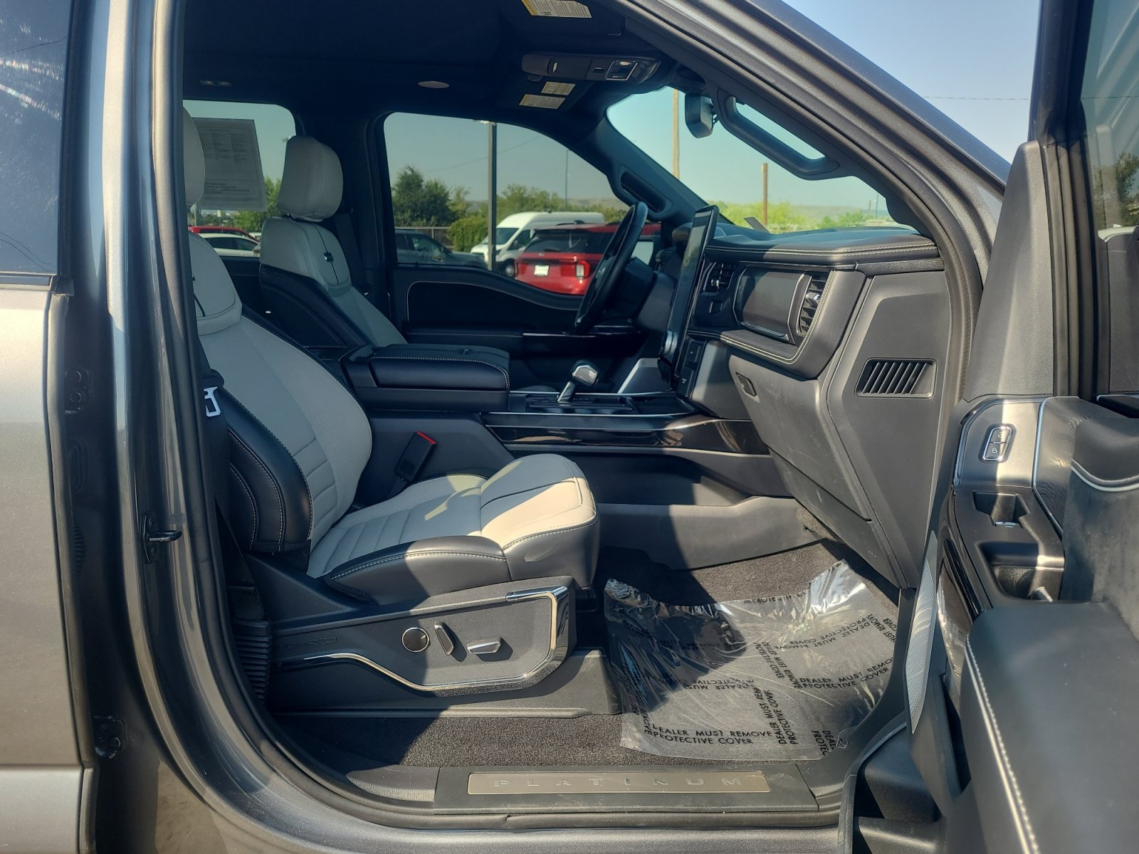 Certified 2023 Ford F150 Lightning Platinum AWD/4WD image 19