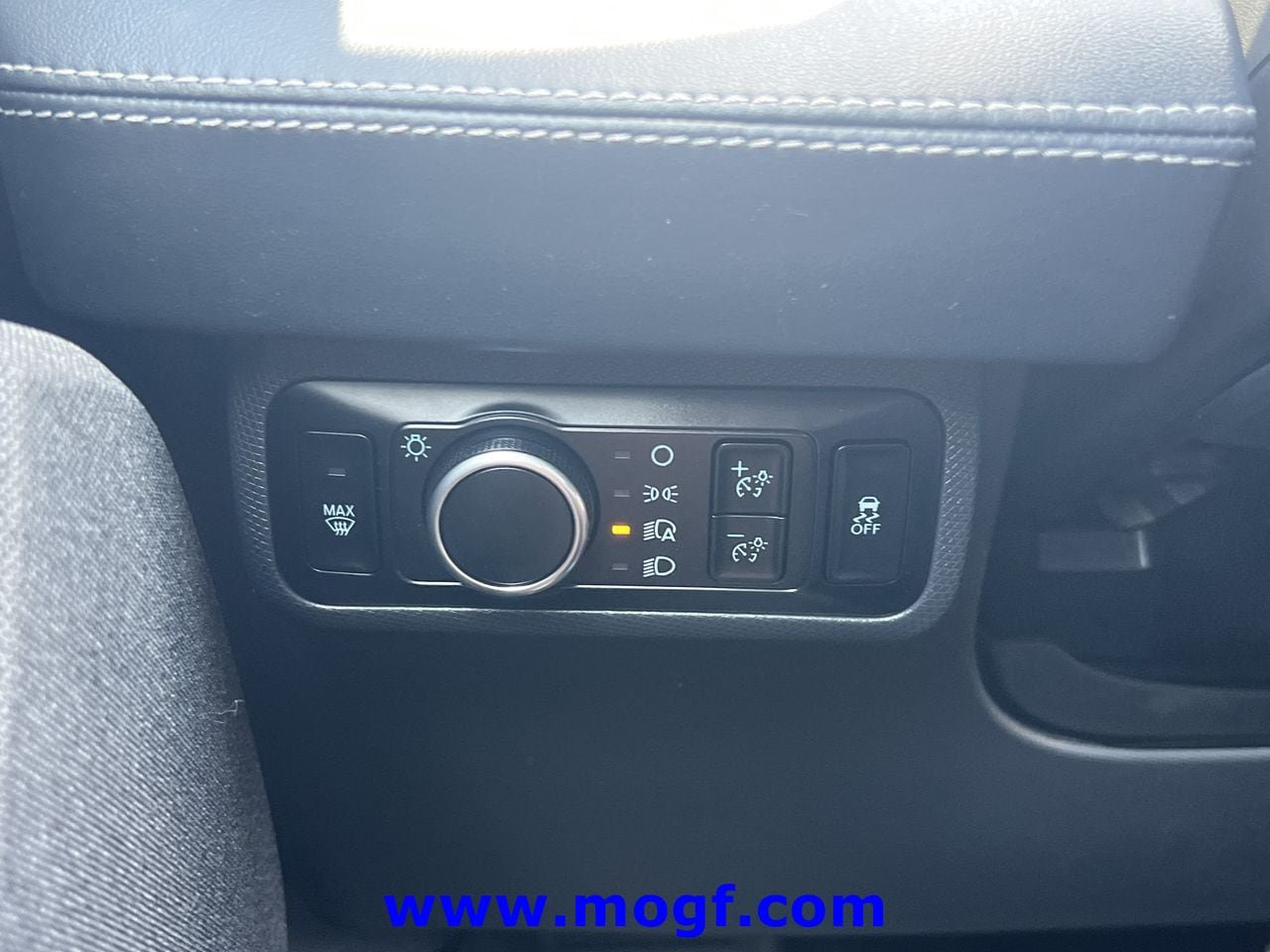 Certified 2023 Ford Mustang Mach-E Premium AWD/4WD image 17
