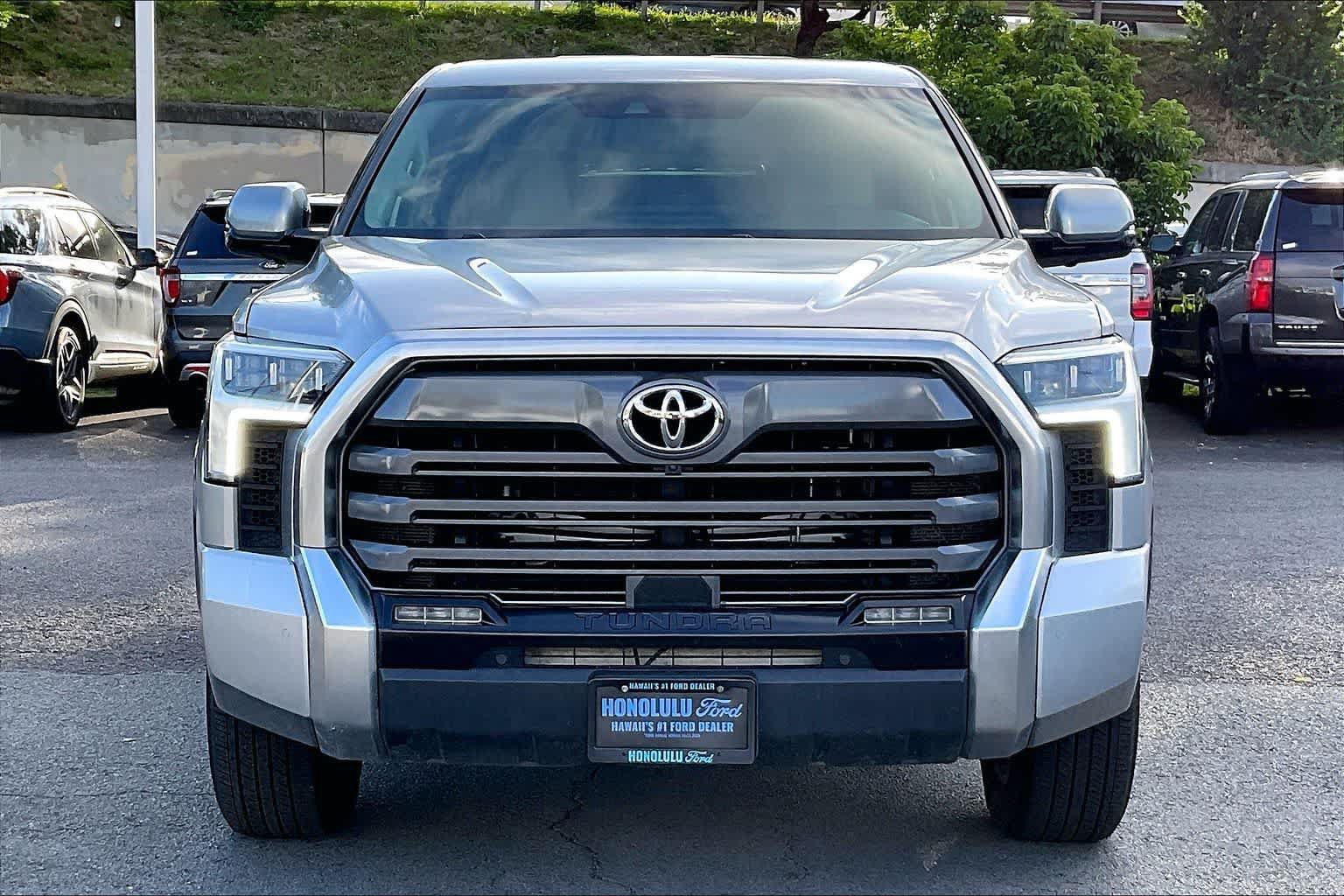 Used 2023 Toyota Tundra Limited AWD/4WD image 6
