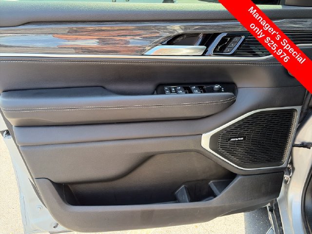 Used 2022 Jeep Wagoneer Series II w/ Convenience Group I AWD/4WD image 20