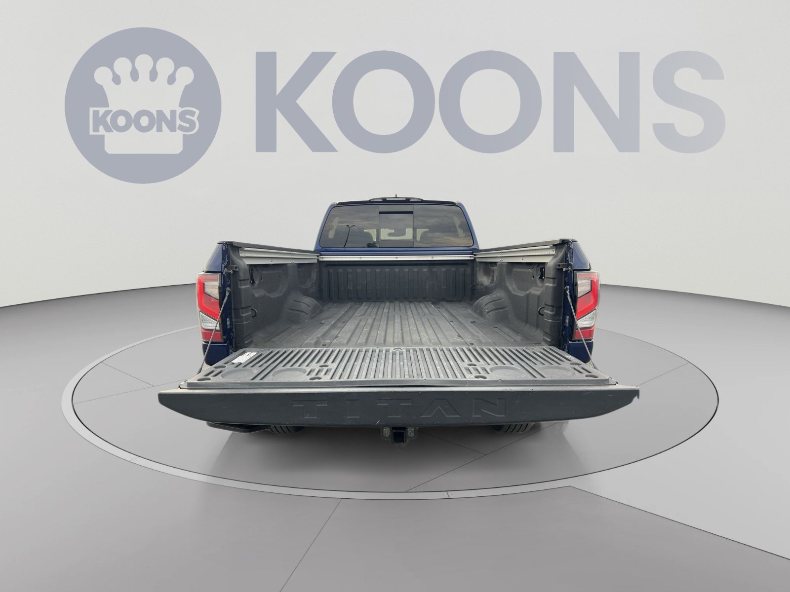 Used 2022 Nissan Titan PRO-4X AWD/4WD image 25