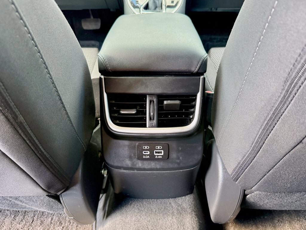 Used 2023 Subaru Outback Premium AWD/4WD image 32