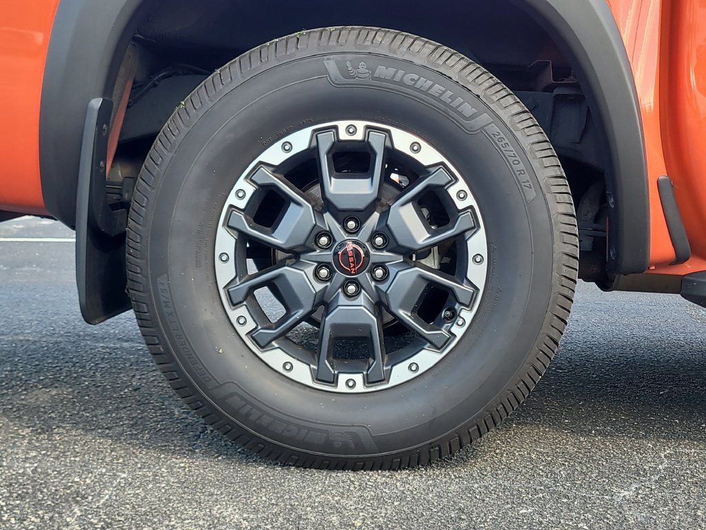 Used 2025 Nissan Frontier Pro-X w/ Pro Premium Package RWD image 5