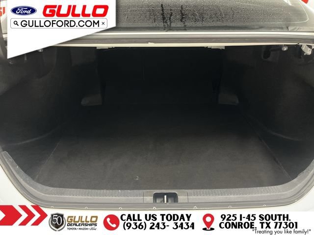 Used 2024 Toyota Camry SE FWD image 11