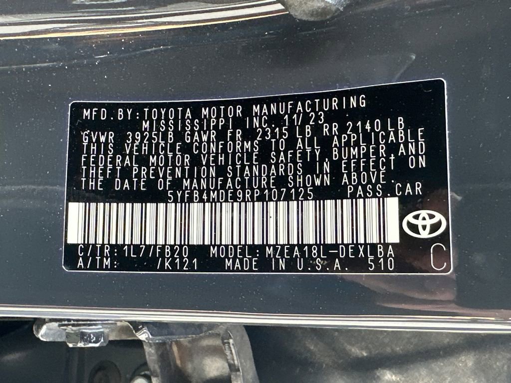 Used 2024 Toyota Corolla LE FWD image 31