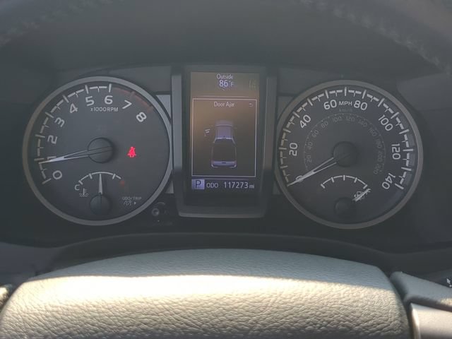 Used 2019 Toyota Tacoma TRD Off-Road AWD/4WD image 14