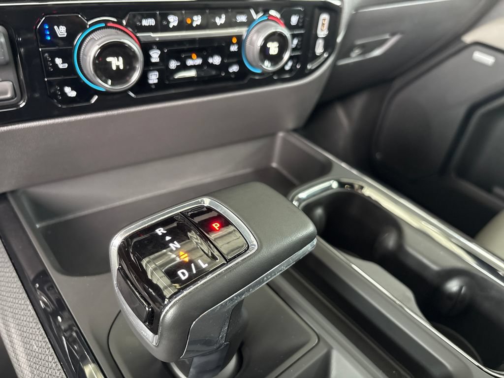 Used 2025 Chevrolet Silverado 1500 ZR2 w/ Technology Package AWD/4WD image 15