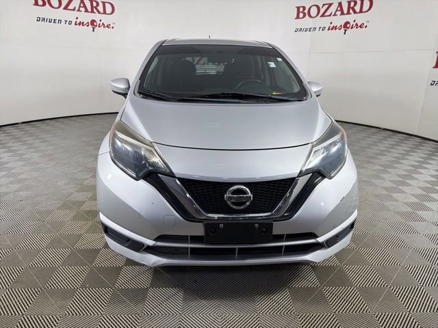 Used 2018 Nissan Versa Note SV FWD image 2