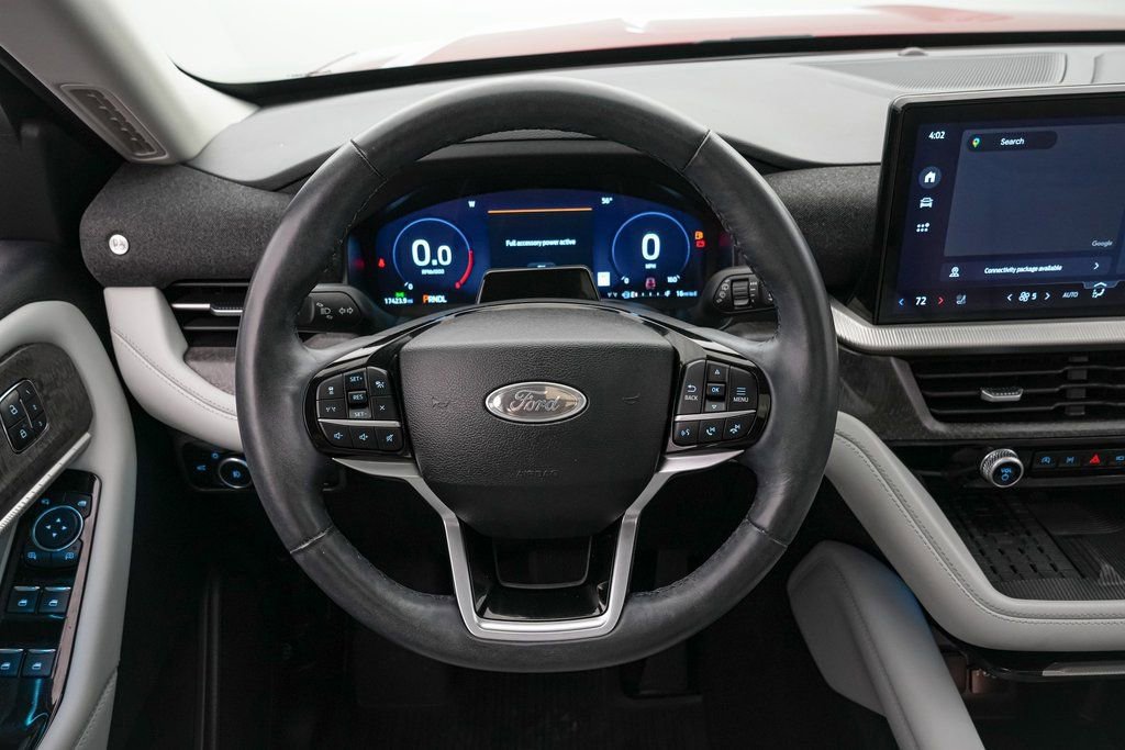 Certified 2025 Ford Explorer Platinum w/ Ultimate Package image 13