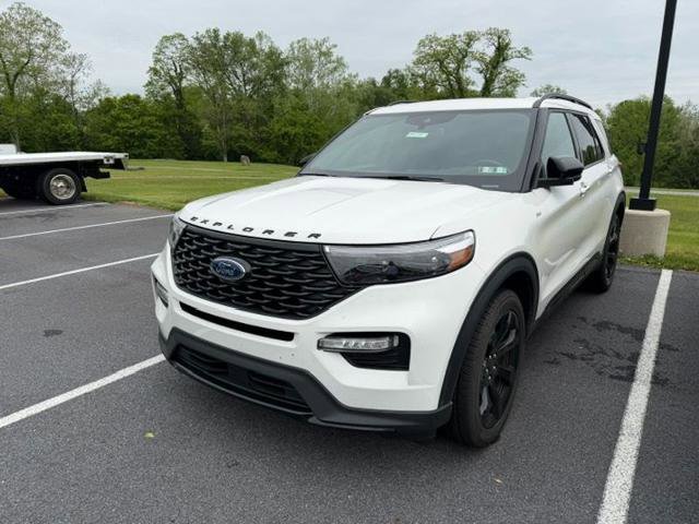 Certified 2023 Ford Explorer ST-Line w/ Class IV Trailer Tow Package AWD/4WD image 2