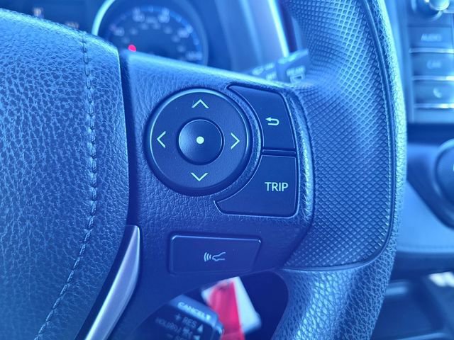 Used 2018 Toyota RAV4 LE w/ All Weather Liner Package image 23