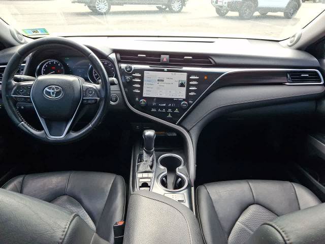Used 2018 Toyota Camry XLE FWD image 10