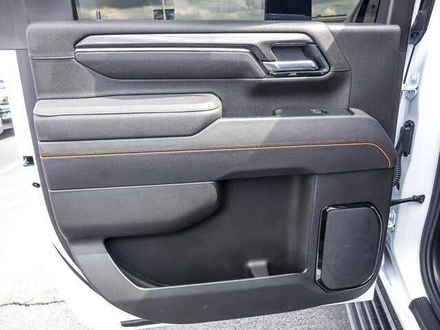 Used 2025 GMC Sierra 2500 AT4 w/ AT4 Premium Plus Package AWD/4WD image 33
