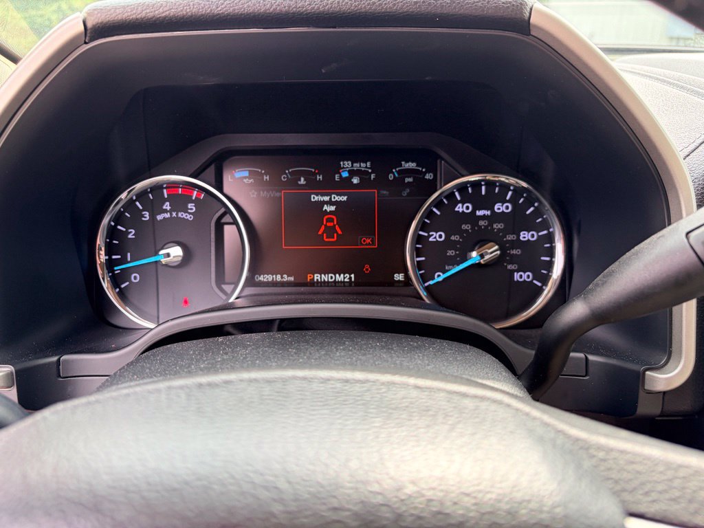Certified 2018 Ford F350 Lariat w/ Chrome Package AWD/4WD image 8