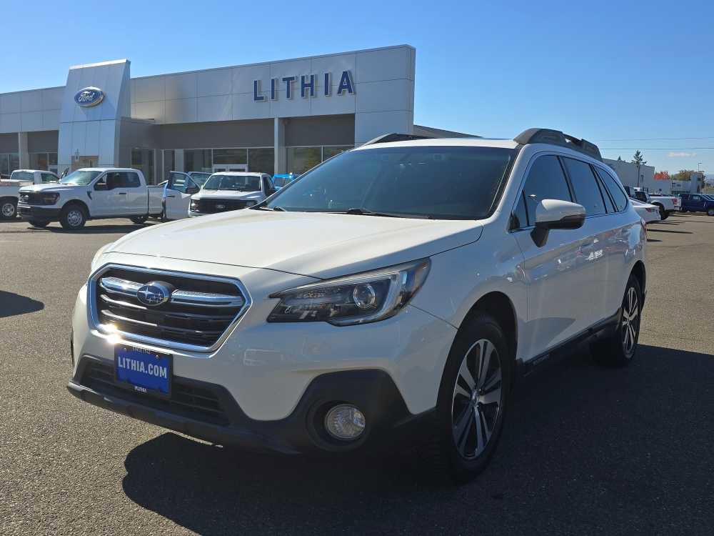 Used 2018 Subaru Outback 3.6R Limited image 1