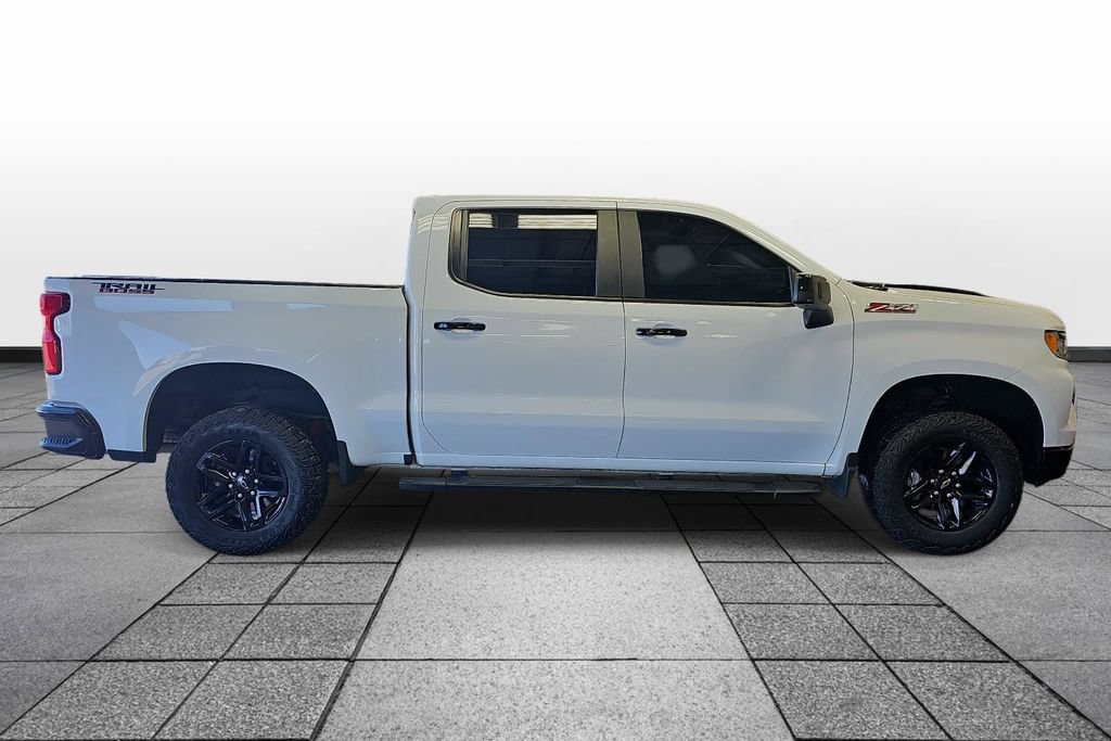 Used 2023 Chevrolet Silverado 1500 LT Trail Boss w/ Protection Package AWD/4WD image 4