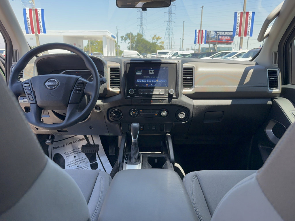 Used 2023 Nissan Frontier SV w/ Technology Package AWD/4WD image 26