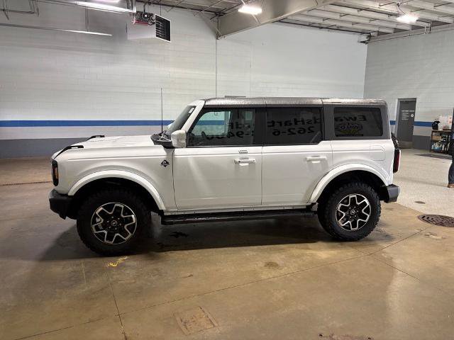 Certified 2023 Ford Bronco Outer Banks AWD/4WD image 3