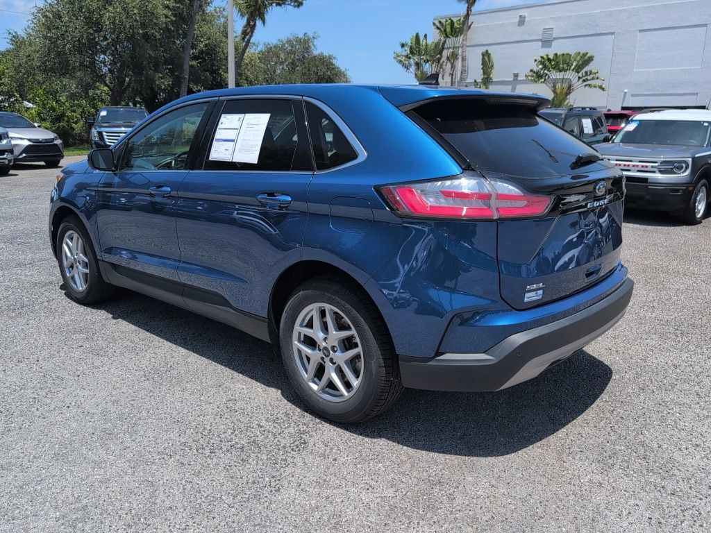 Certified 2024 Ford Edge SEL AWD/4WD image 5