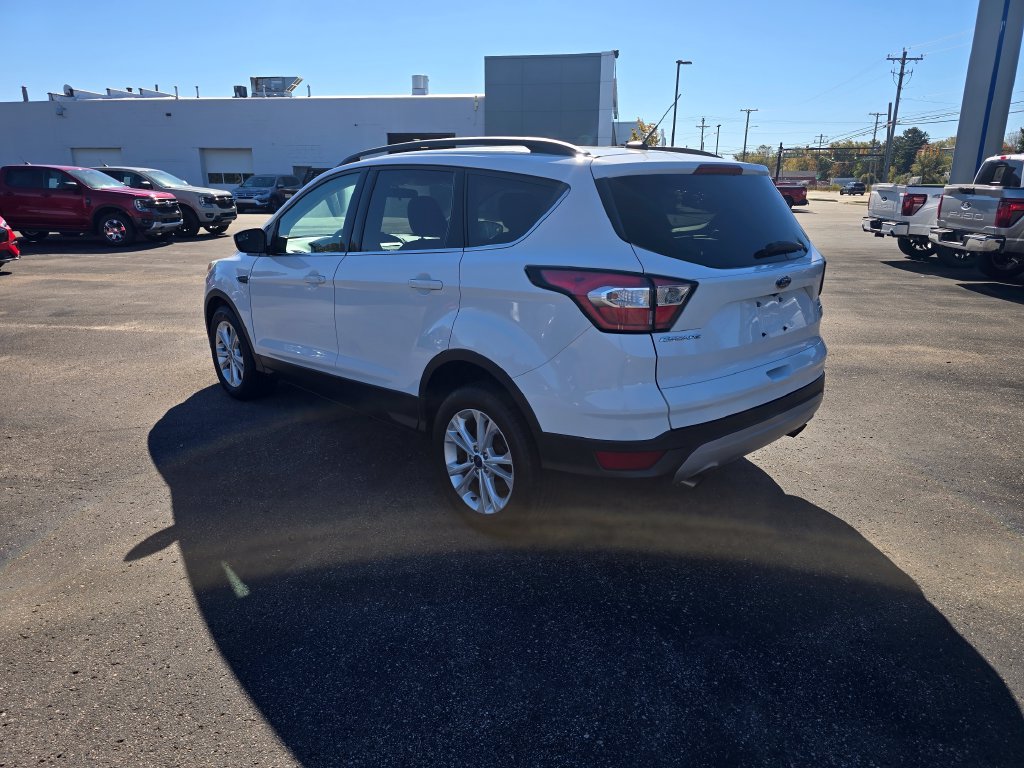 Certified 2018 Ford Escape SE AWD/4WD image 3