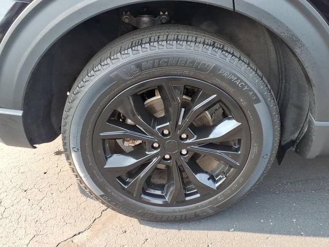 Certified 2022 Ford Explorer XLT w/ Equipment Group 202A AWD/4WD image 7