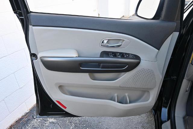 Used 2021 Kia Sedona LX image 18