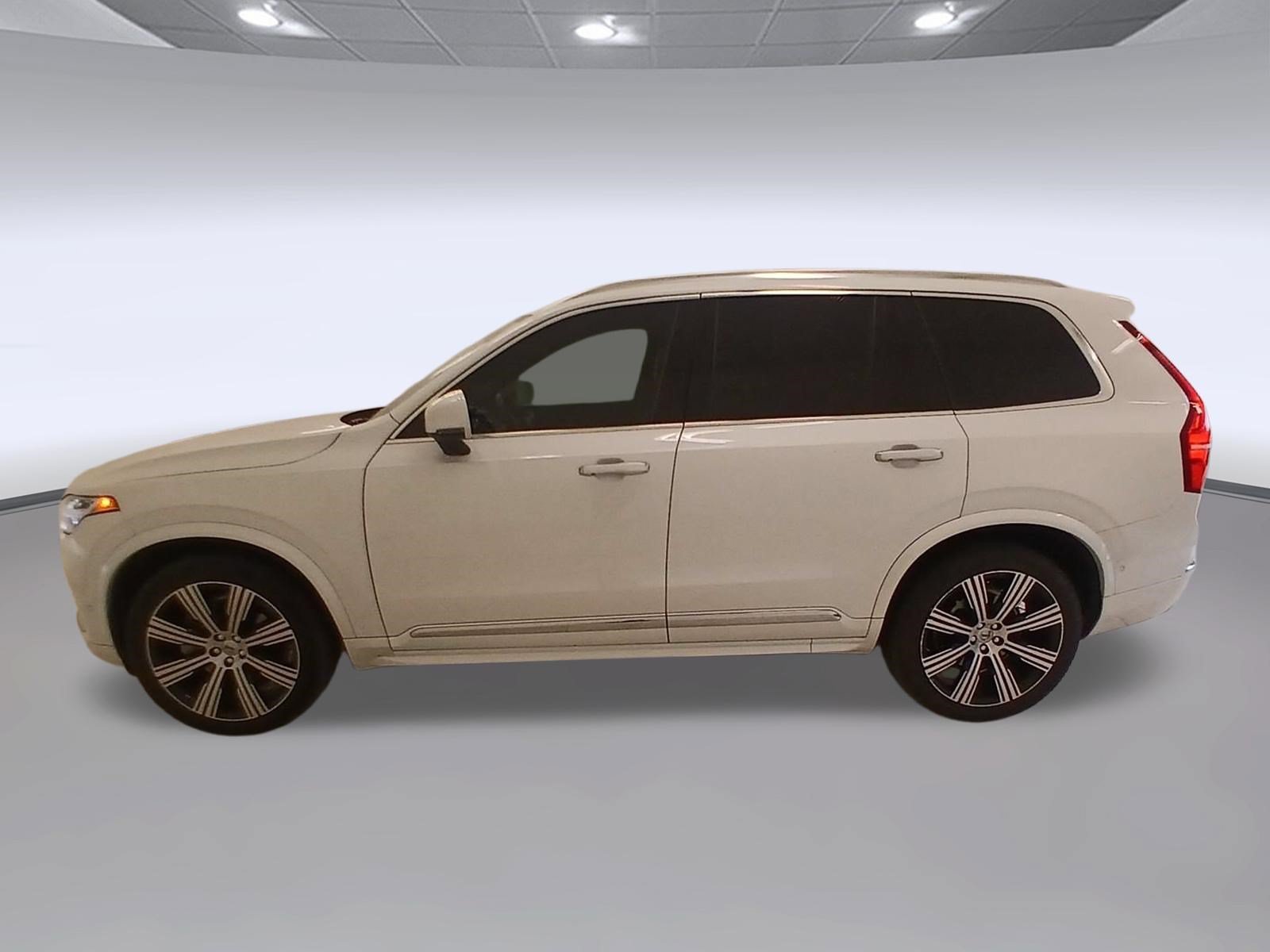 Used 2022 Volvo XC90 T6 Inscription w/ Advanced Package AWD/4WD image 2