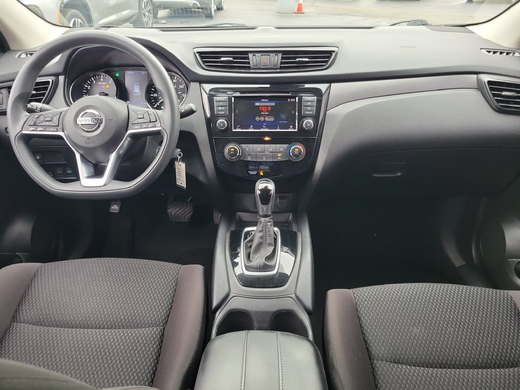 Used 2020 Nissan Rogue Sport S w/ Appearance Package AWD/4WD image 11