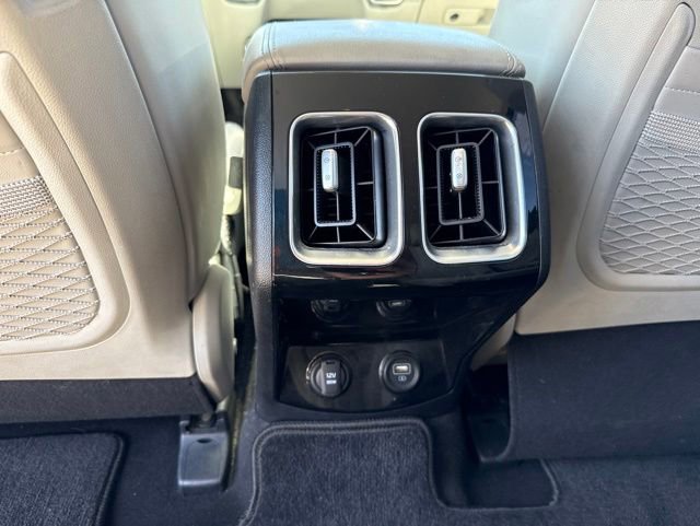 Used 2022 Kia Sorento SX AWD/4WD image 21