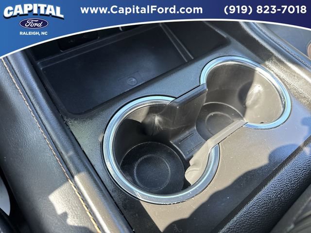 Used 2023 GMC Yukon AT4 w/ AT4 Premium Plus Package image 32