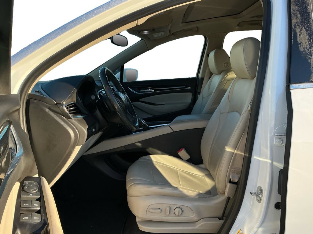 Used 2020 Buick Enclave Essence FWD image 14