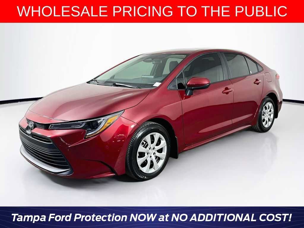 Used 2026 Toyota Corolla LE FWD image 1