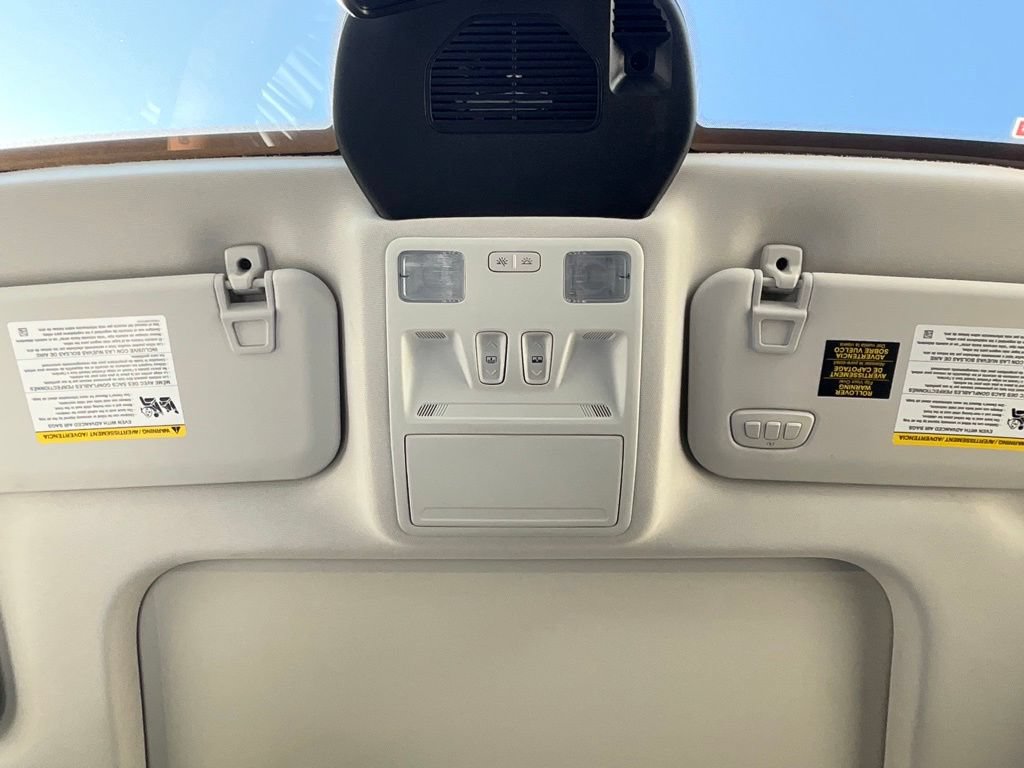 Certified 2024 Ford Escape SE w/ PHEV Premium Package FWD image 39