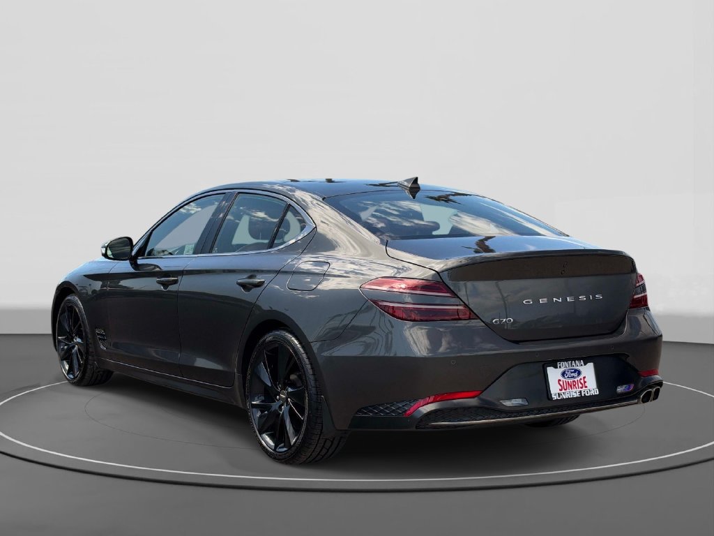 Used 2023 Genesis G70 2.0T w/ Sport Prestige Package RWD image 7