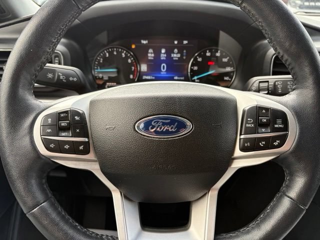 Certified 2022 Ford Explorer XLT w/ Equipment Group 202A AWD/4WD image 19