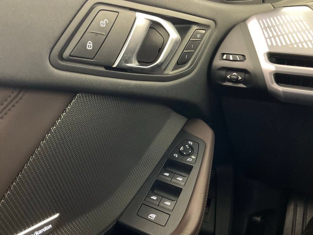 Used 2025 BMW 228i xDrive AWD/4WD image 17