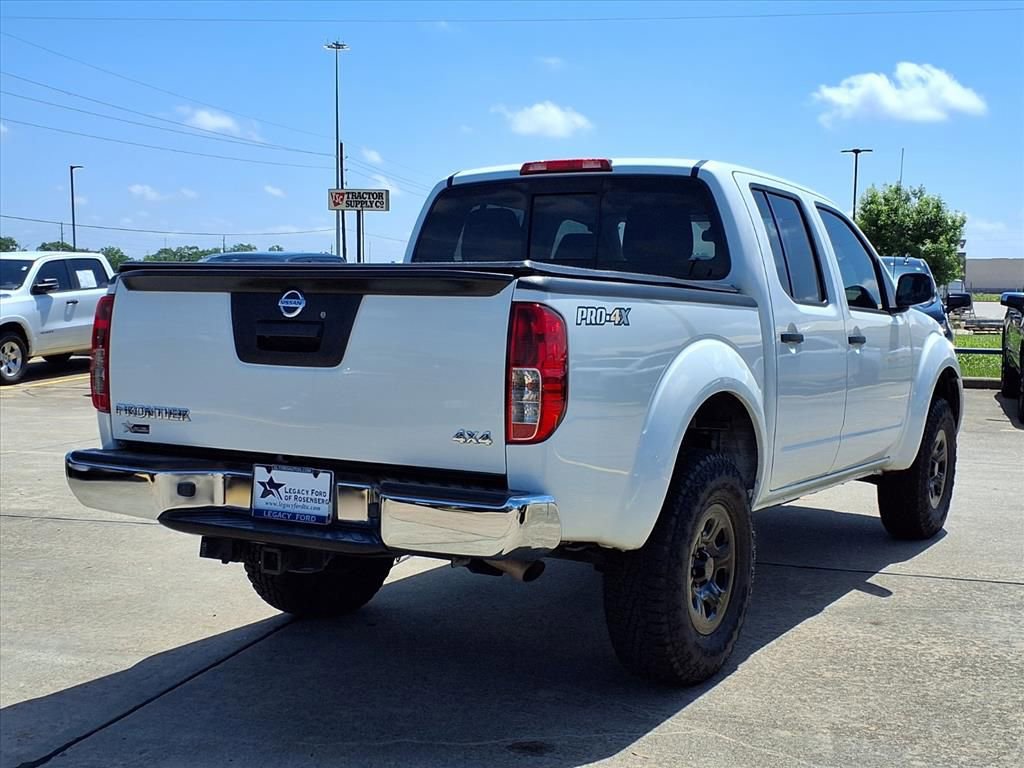 Used 2019 Nissan Frontier SV AWD/4WD image 2