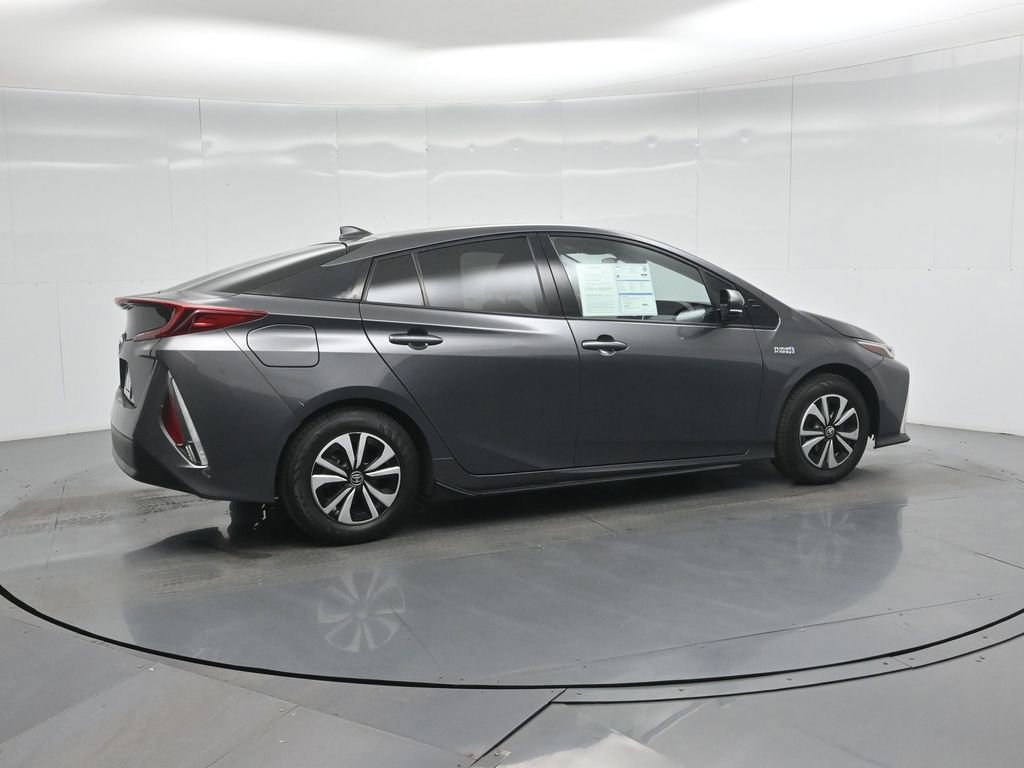 Used 2018 Toyota Prius Prime Plus image 13