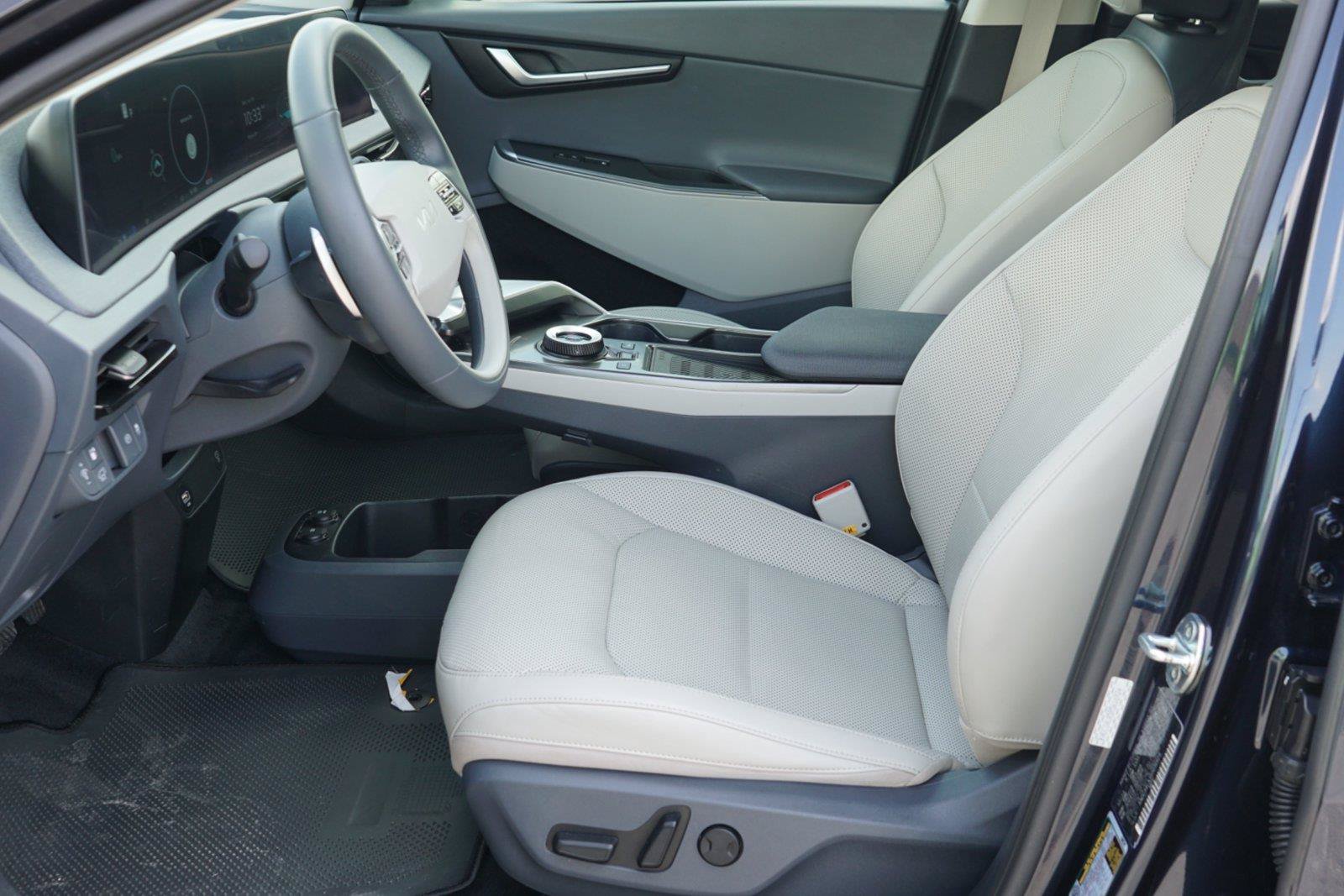 Used 2024 Kia EV6 Wind w/ Wind Technology Package RWD image 10