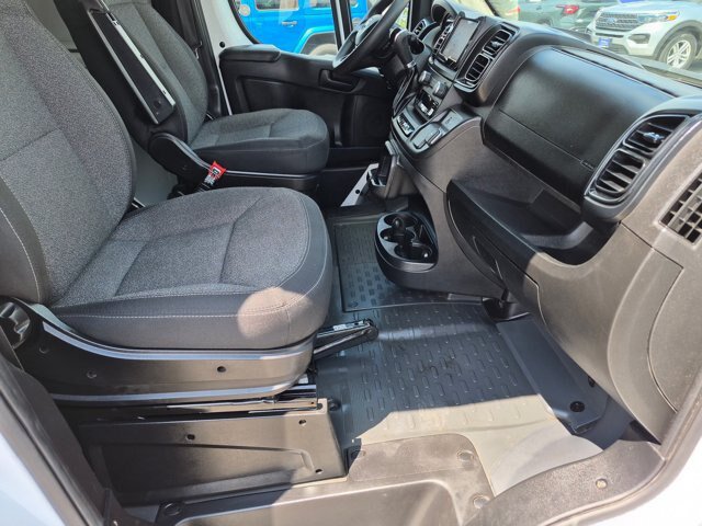 Used 2023 RAM ProMaster 2500 FWD image 24
