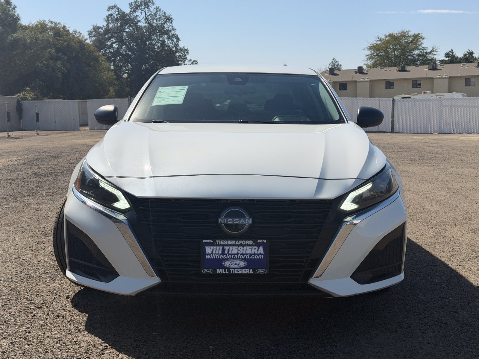 Used 2024 Nissan Altima 2.5 SV FWD image 11