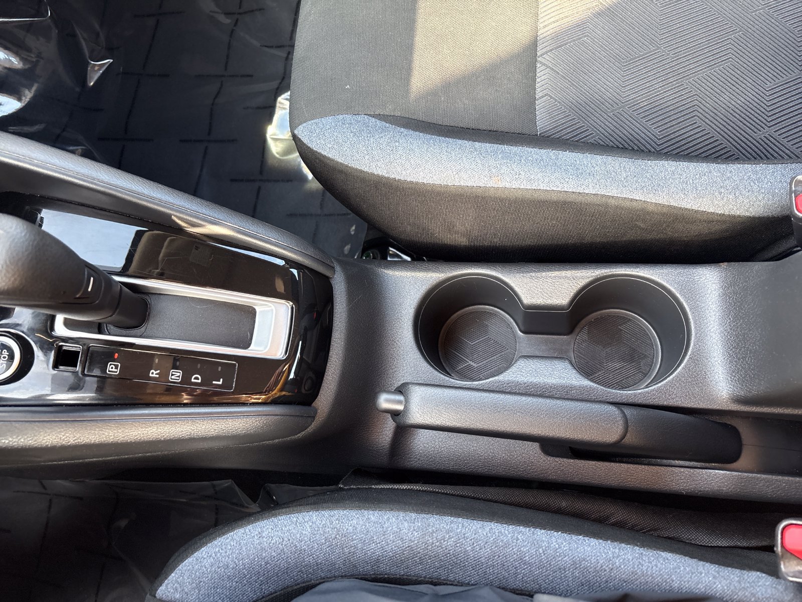 Used 2024 Nissan Versa SV FWD image 35