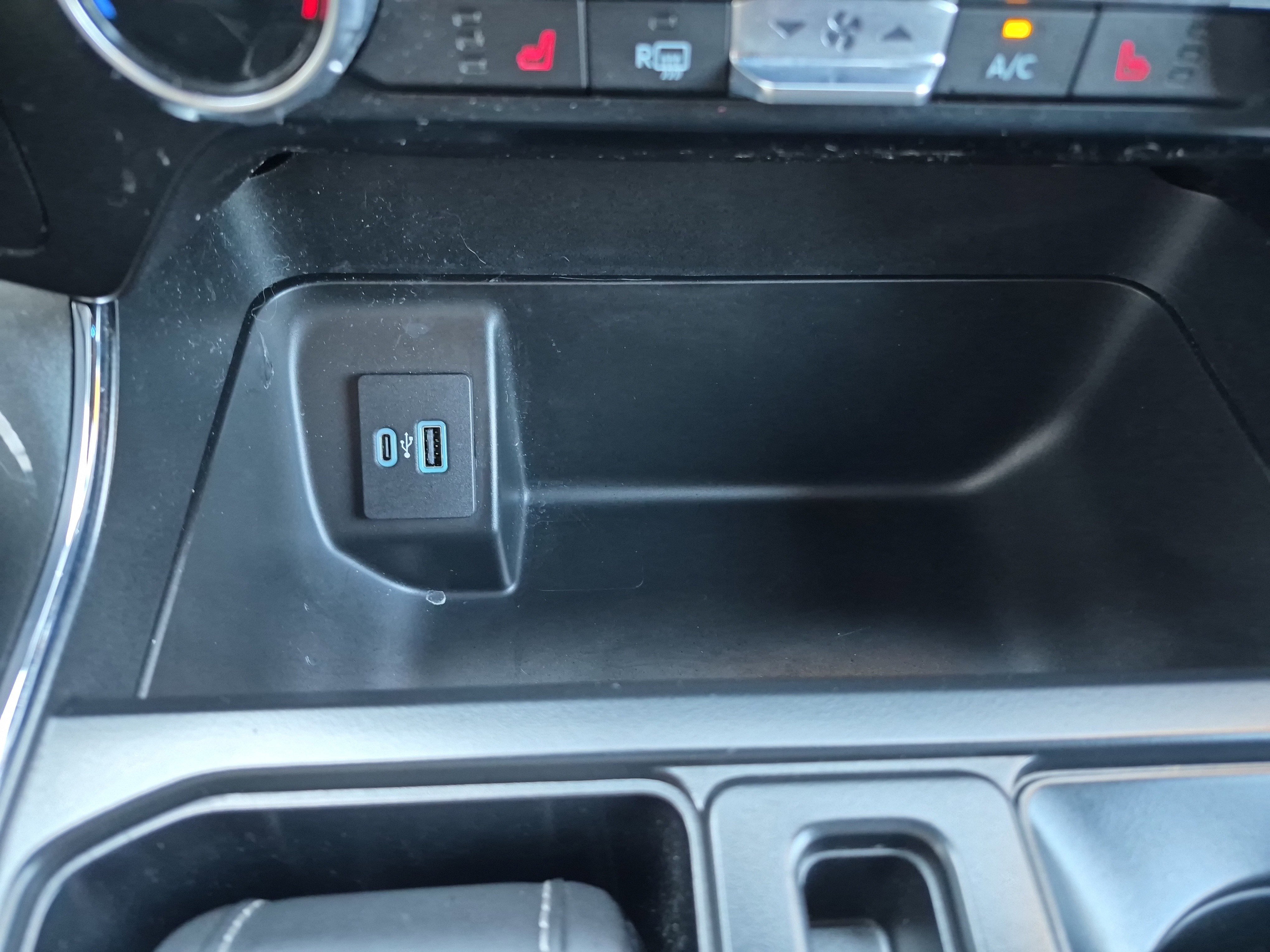 Certified 2023 Ford F150 XLT w/ Equipment Group 302A High image 33