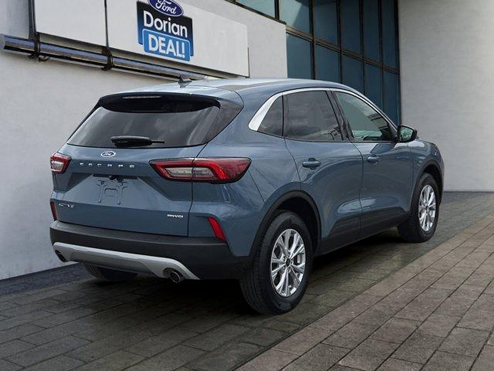Certified 2023 Ford Escape Active AWD/4WD image 3